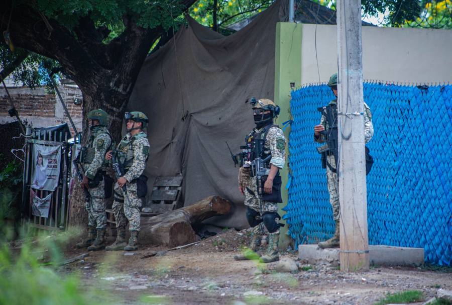 Localizan con vida a reportero extraviado durante cobertura en mina de Sinaloa
