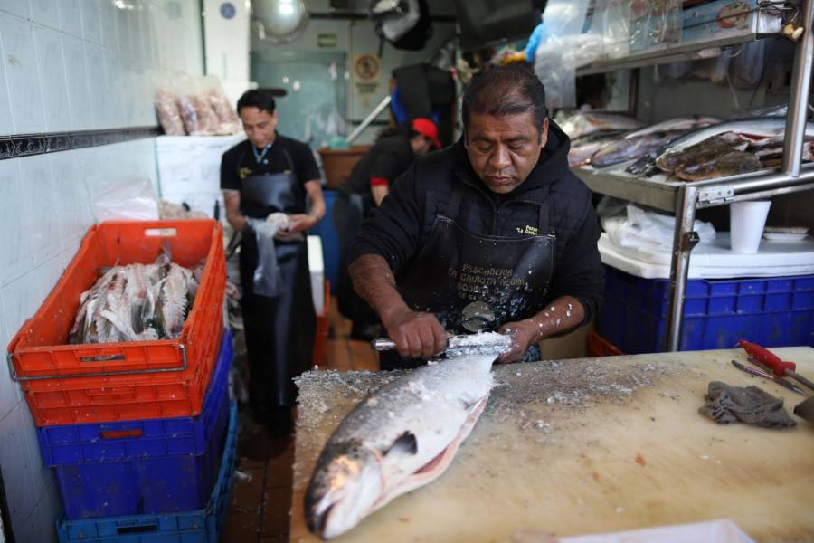 Profeco reporta precio promedio nacional del pescado sierra en $125.30 por kilo durante Cuaresma