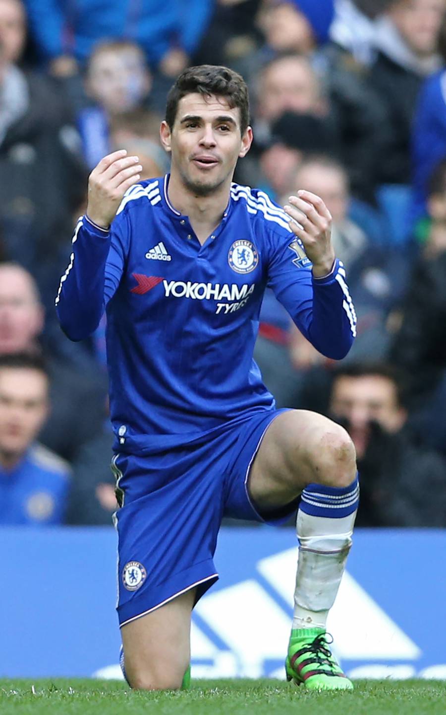 Brasile&ntilde;o Oscar se retira del f&uacute;tbol tras problema card&iacute;aco