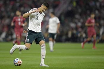C&eacute;sar Montes brilla en Rusia con gol en el derbi