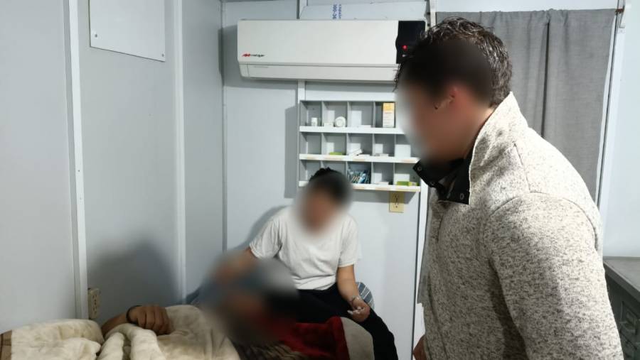 Rescatan a cuatro turistas en playas de Tabasco durante operativo de seguridad mar&iacute;tima