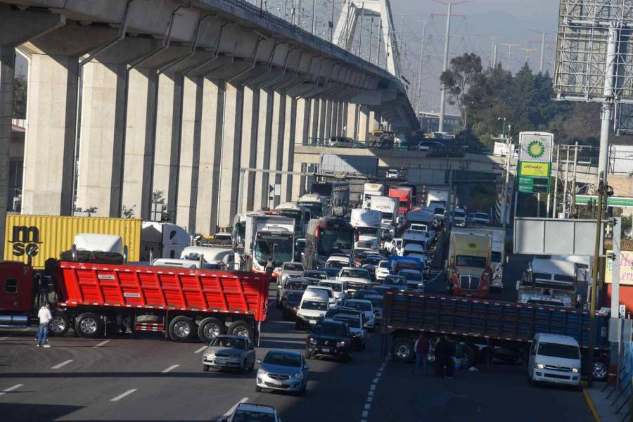 ANTAC y FNRCM confirman paro indefinido y bloquearán carreteras de México