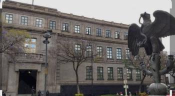 SCJN valida bloqueo de cuentas por la UIF sin orden judicial y refuerza combate al lavado de dinero