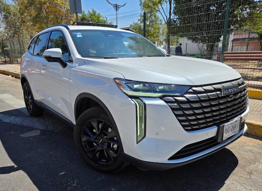 Pantallas, ADAS y electrificaci&oacute;n: el arsenal tecnol&oacute;gico de la H6 h&iacute;brida