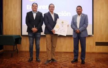 AMIQRO recibe distintivo del programa Empresas Anticorrupci&oacute;n