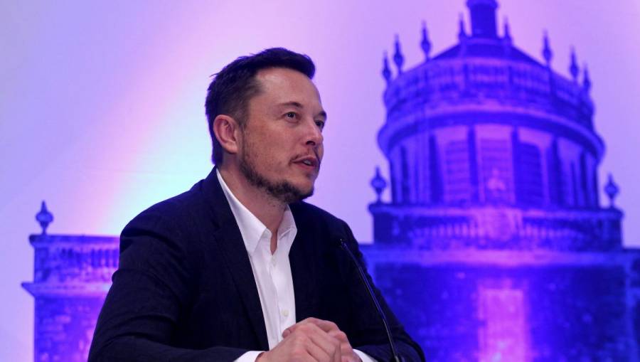 Suman esfuerzos Intel y Musk para fabricar sus propios chips