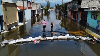 Lluvias agravan inundaciones y fallas en drenaje en diversas zonas de la Ciudad de M&eacute;xico