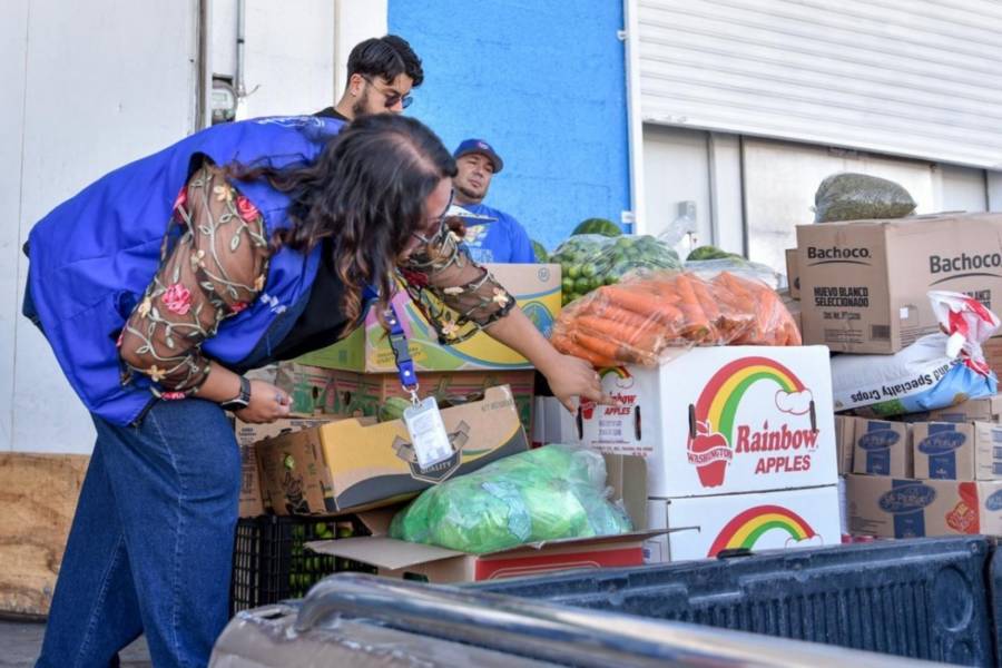 Gobierno estatal entrega segunda dispersi&oacute;n de apoyos alimentarios a migrantes en albergues de Ju&aacute;rez y Ascensi&oacute;n