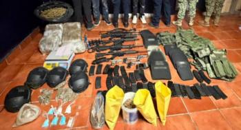 Operativos de seguridad en M&eacute;xico aseguran drogas, armas y detenciones en ocho estados