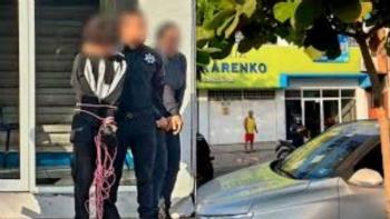 Alumnos detuvieron al menor que asesin&oacute; a dos profesoras en preparatoria de L&aacute;zaro C&aacute;rdenas