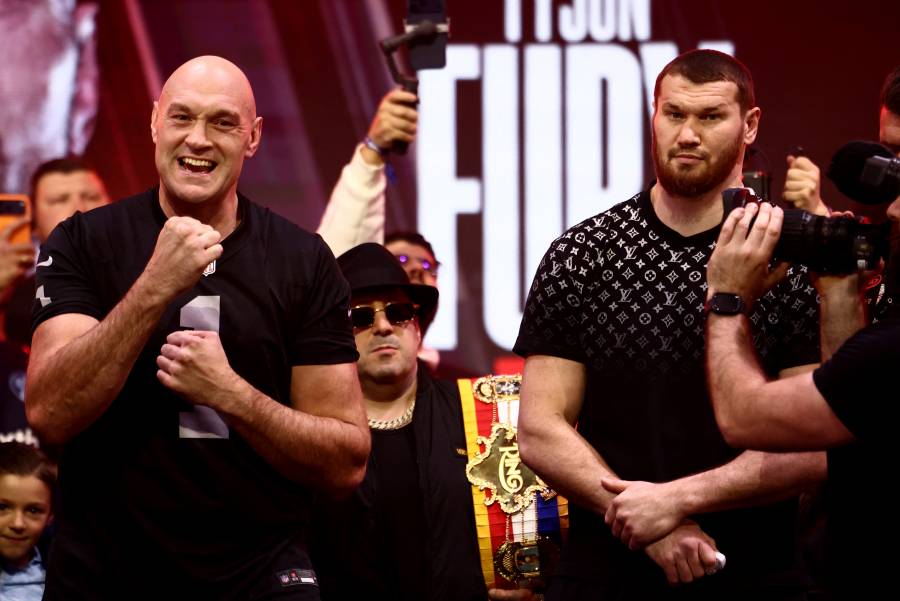 El antiguo rey de los pesados Tyson Fury sale de su retiro para desafiar a Makhmudov