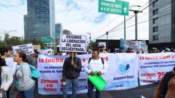 Manifestaci&oacute;n frente a Conagua provoca cierre en Insurgentes Sur