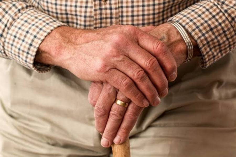 OMS advierte crecimiento acelerado del Parkinson a nivel mundial