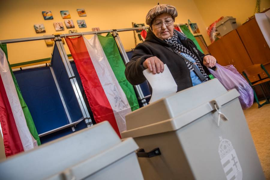 Hungr&iacute;a vota en una elecci&oacute;n decisiva que puede poner fin a a&ntilde;os de gobierno de Orb&aacute;n