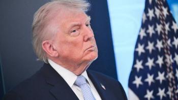Trump afirma destrucci&oacute;n total de la armada iran&iacute; y advierte sobre bloqueo en el estrecho de Ormuz