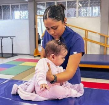 UAQ abre consultorio de endocrinolog&iacute;a pedi&aacute;trica