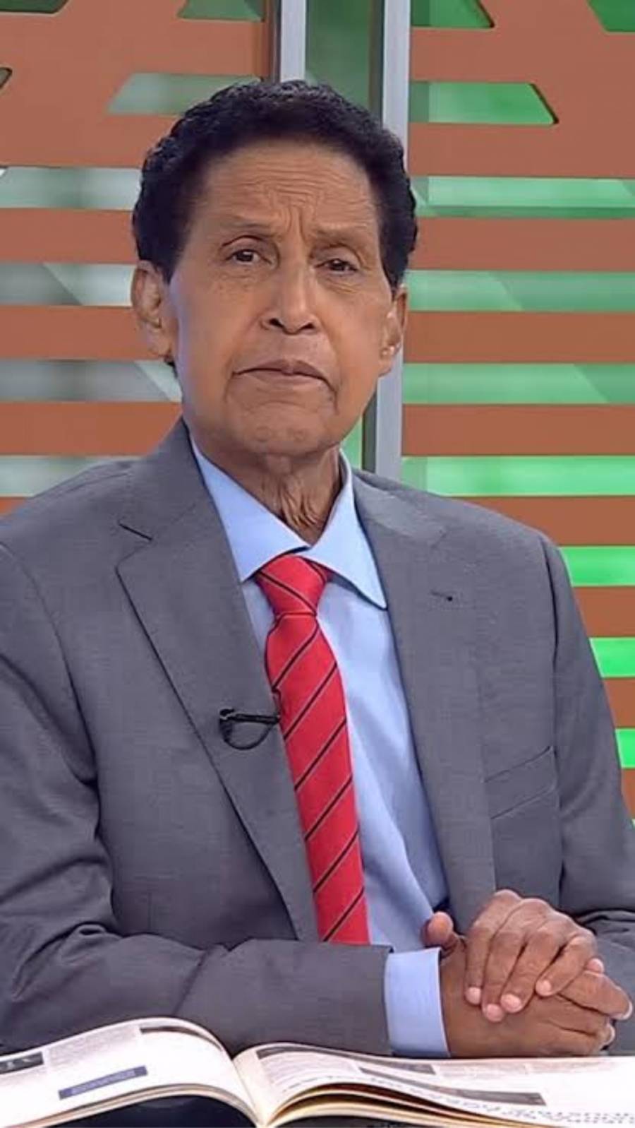 Carlos Batista Matos, famoso conductor, es hallado sin vida en su departamento