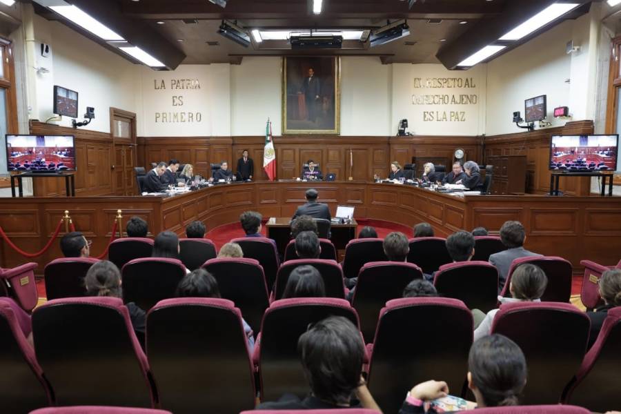 SCJN aplaza resoluci&oacute;n de amparos contra recorte a pensiones 