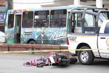 Siniestralidad en motos deja 208 muertos en la capital durante 2025