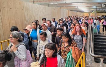 Nueva falla el&eacute;ctrica afecta a miles de usuarios del Metro en CDMX