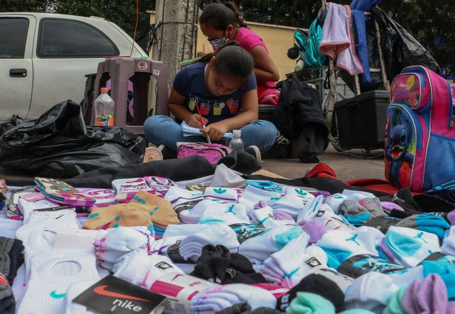 Profeco eval&uacute;a 56 modelos de calcetas deportivas: revela marcas que incumplen etiquetado y composici&oacute;n
