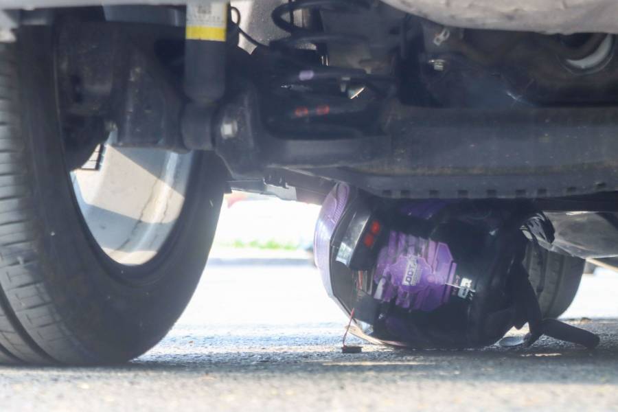 Accidente en Teotihuac&aacute;n deja dos motociclistas sin vida tras ser embestidos por auto deportivo