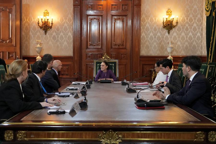 Sheinbaum acuerda colaboración con Alto Comisionado de la ONU en derechos humanos