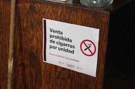 Prohibe RU venta de cigarros a menores de 17 a&ntilde;os de por vida
