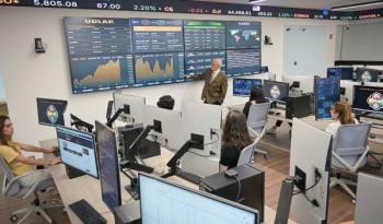 El superpeso asfixia a las remesas: acad&eacute;mico UDLAP
