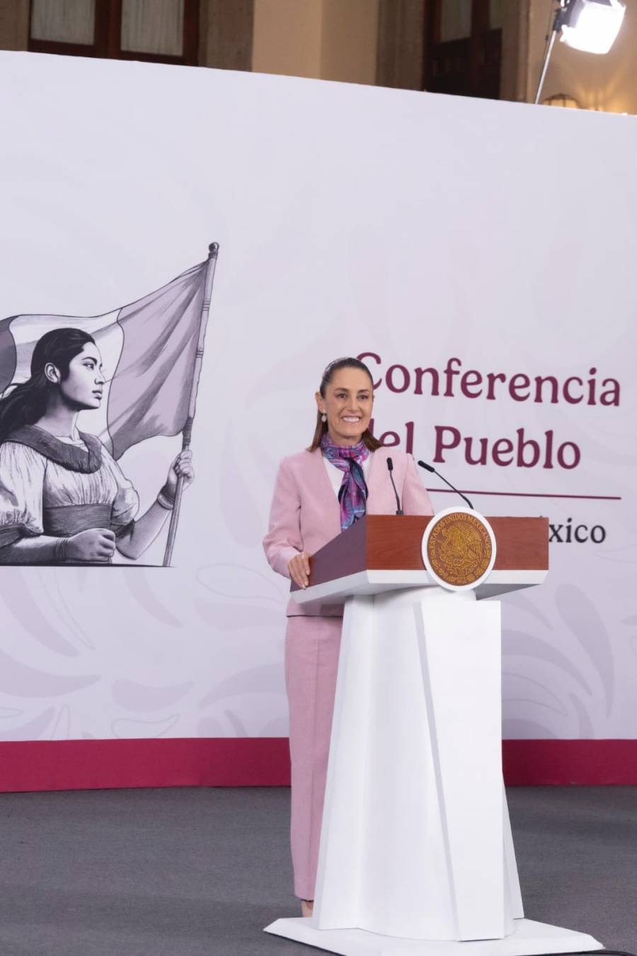 Sheinbaum confirma exportación de petróleo a Japón ante reconfiguración del mercado energético
