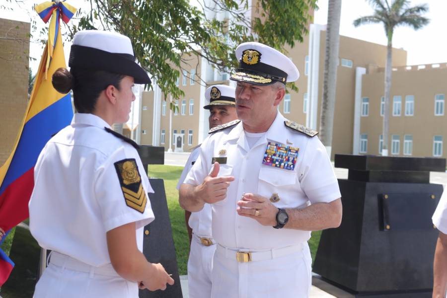 Armada de México y Colombia fortalecen cooperación naval en visita a la Heroica Escuela Naval Militar