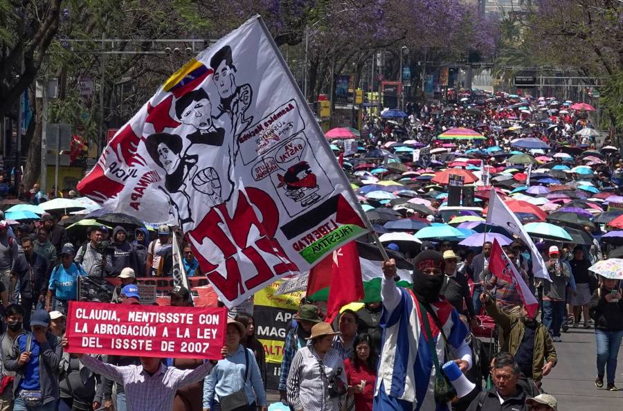 Maestros de la CNTE anuncian marcha el 1 de mayo en CDMX contra la Ley del ISSSTE de 2007