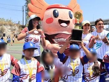 Puebla se une a 'Diamantes de Paz': clase masiva de b&eacute;isbol y s&oacute;ftbol impulsa bienestar social