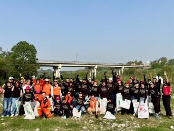 Voluntariado retira 70 toneladas de residuos y mil 752 llantas del R&iacute;o Santa Catarina en NL