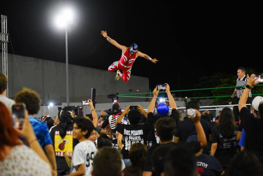 Diputado impulsa funciones gratuitas de lucha libre en Cuautepec con “Barrio en el Ring”