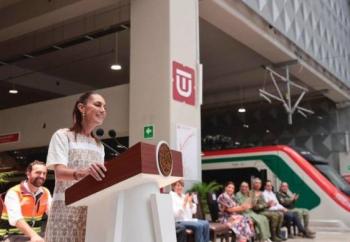 Sheinbaum inaugura Tren Felipe &Aacute;ngeles que conecta con AIFA