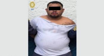 Detienen en Azcapotzalco a presunto l&iacute;der de “Los Malportados” con droga y arma de fuego