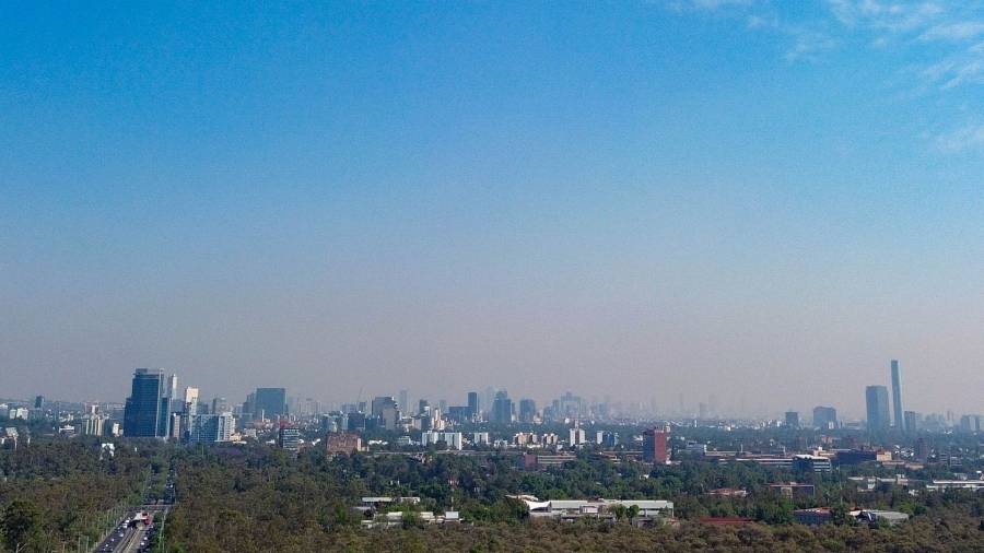 Calidad del aire mejora en el Valle de México; Hoy No Circula se mantiene normal