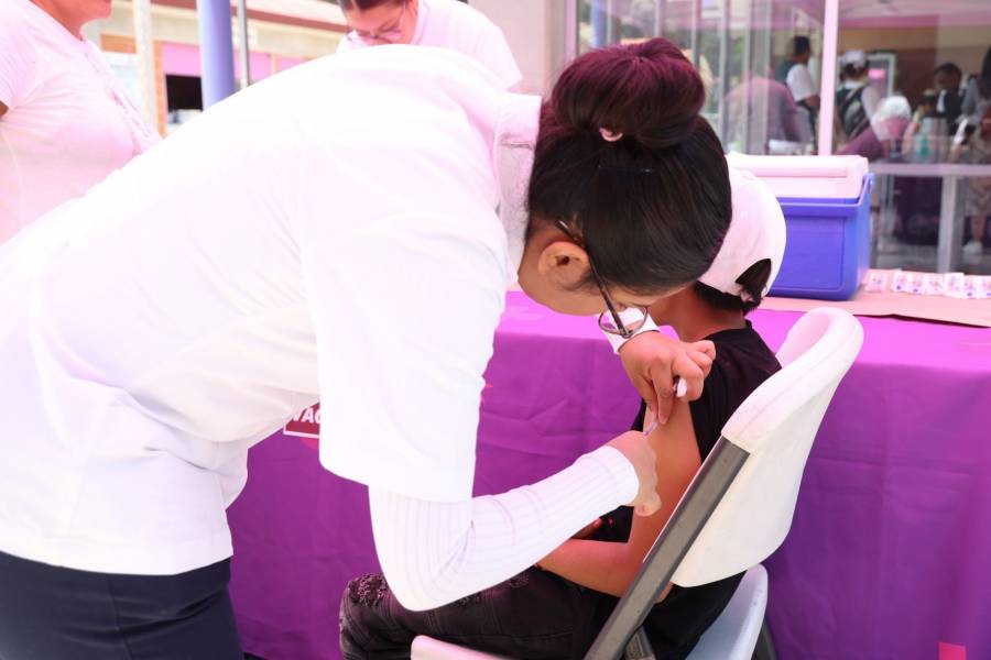 Ampl&iacute;an campa&ntilde;a nacional de vacunaci&oacute;n hasta finales de mayo; incorporan nueva dosis para mujeres embarazadas