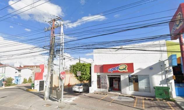 Reportan desabasto de hielo en 25% de tiendas Super Q