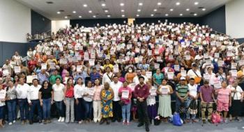 Jornadas de Paz llevan silla de ruedas a adulto mayor en Gonz&aacute;lez, Tabasco