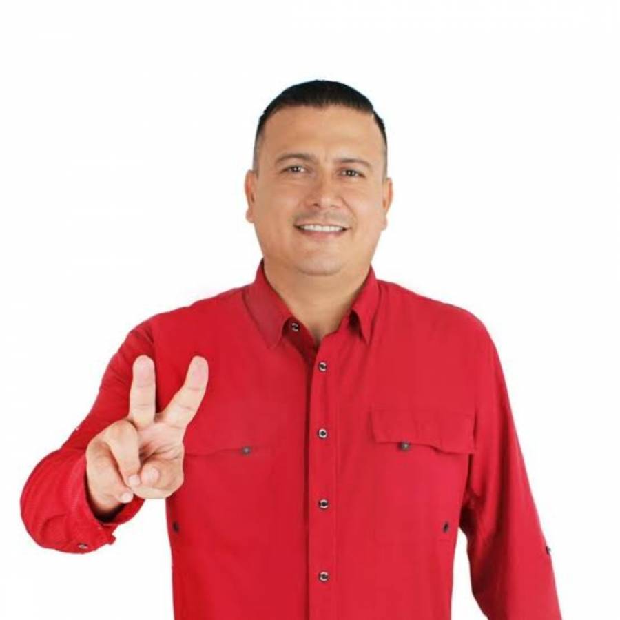 Asesinan a l&iacute;der sindical del Ayuntamiento de Culiac&aacute;n junto a su escolta en ataque armado