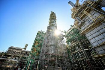 TotalEnergies dispara utilidades trimestrales impulsadas por encarecimiento del petr&oacute;leo y gas
