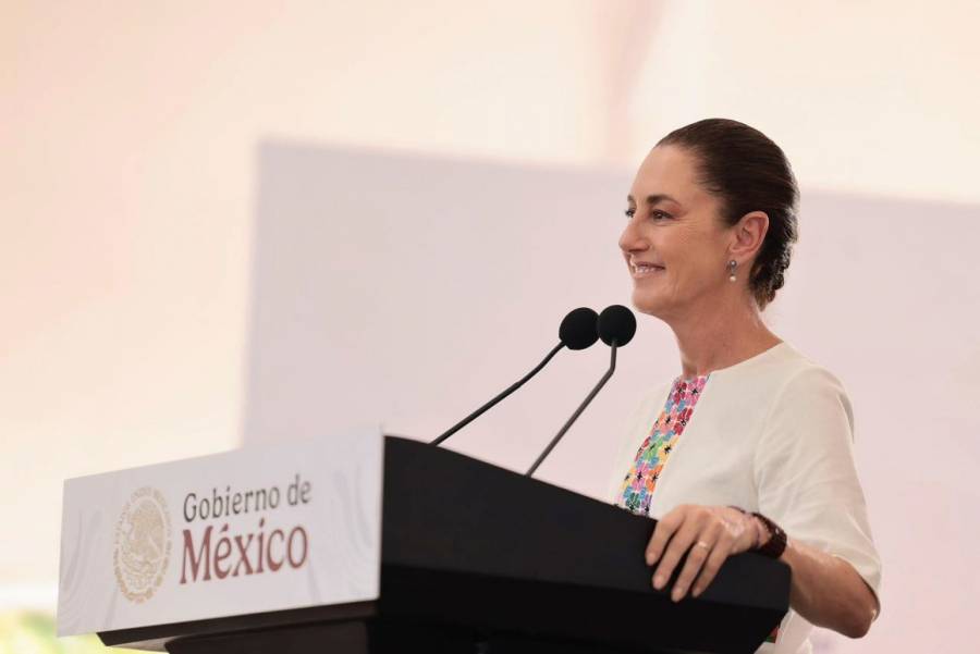 Claudia Sheinbaum destaca la grandeza cultural de México en encuentro con estudiantes del IPN en Palenque