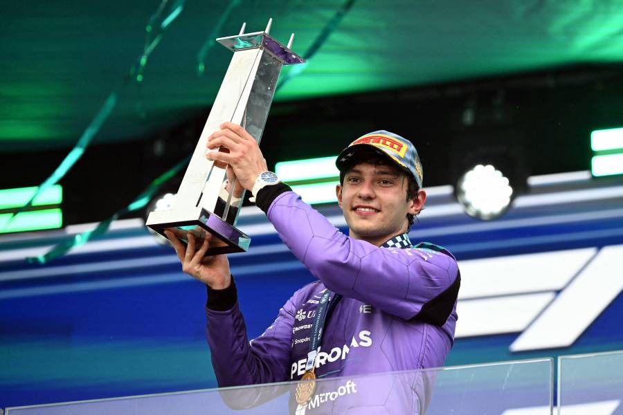 El prodigio Antonelli gana en Miami su tercera carrera seguida en F1