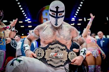 Templario vence a Kushida y reafirma su dominio: “Vengo por todos los campeonatos”