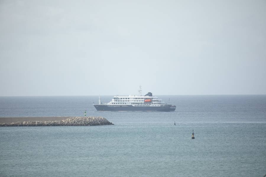 Brote de hantavirus en crucero eleva contagios a siete; OMS analiza posible transmisión entre pasajeros