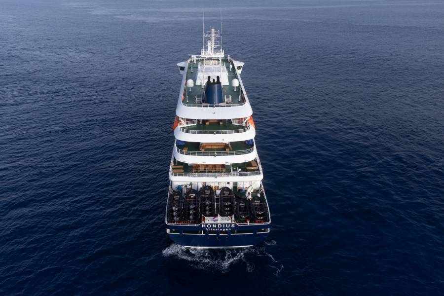Pasajeros de crucero con hantavirus permanecen aislados y en calma mientras esperan evacuaci&oacute;n