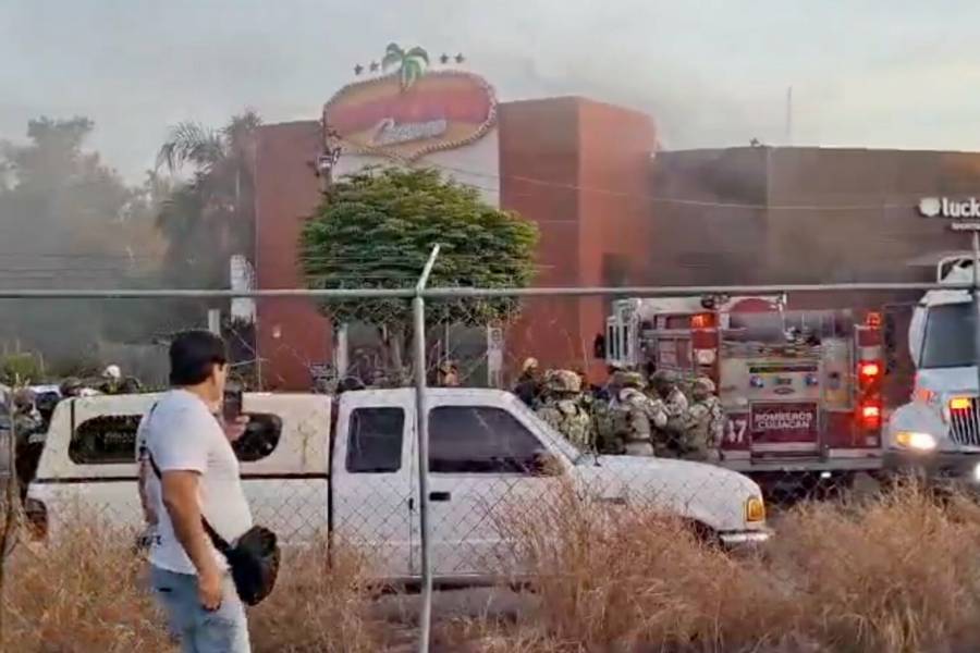Ataque incendiario en casino de Culiac&aacute;n deja una v&iacute;ctima mortal y lesionados