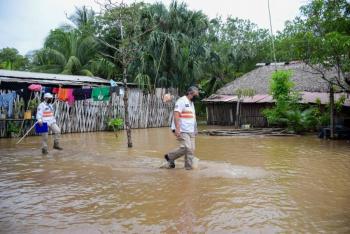 Lluvias en Chiapas provocan afectaciones en viviendas, puente y cultivos